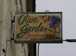 olive-garden-Hours