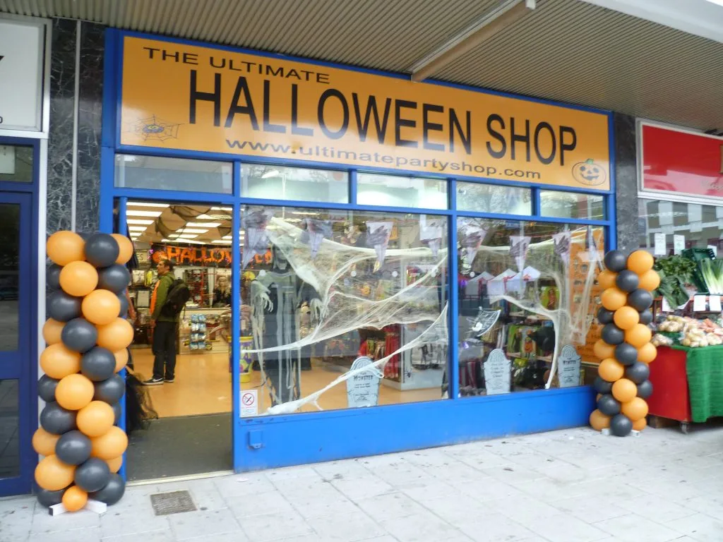 target-halloween-store-hours